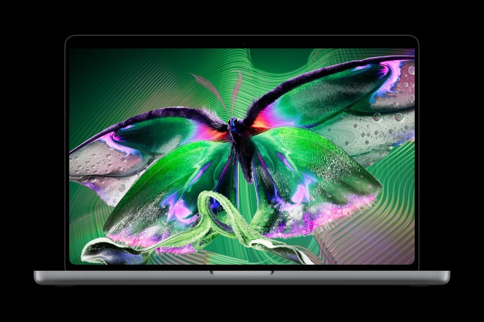 Apple Touchscreen MacBook Pro Launched in India at ₹3,49,900