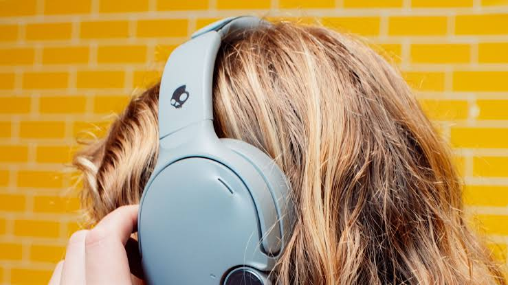 Bose Acquires Skullcandy to Expand Its Headphone and Earbud Business